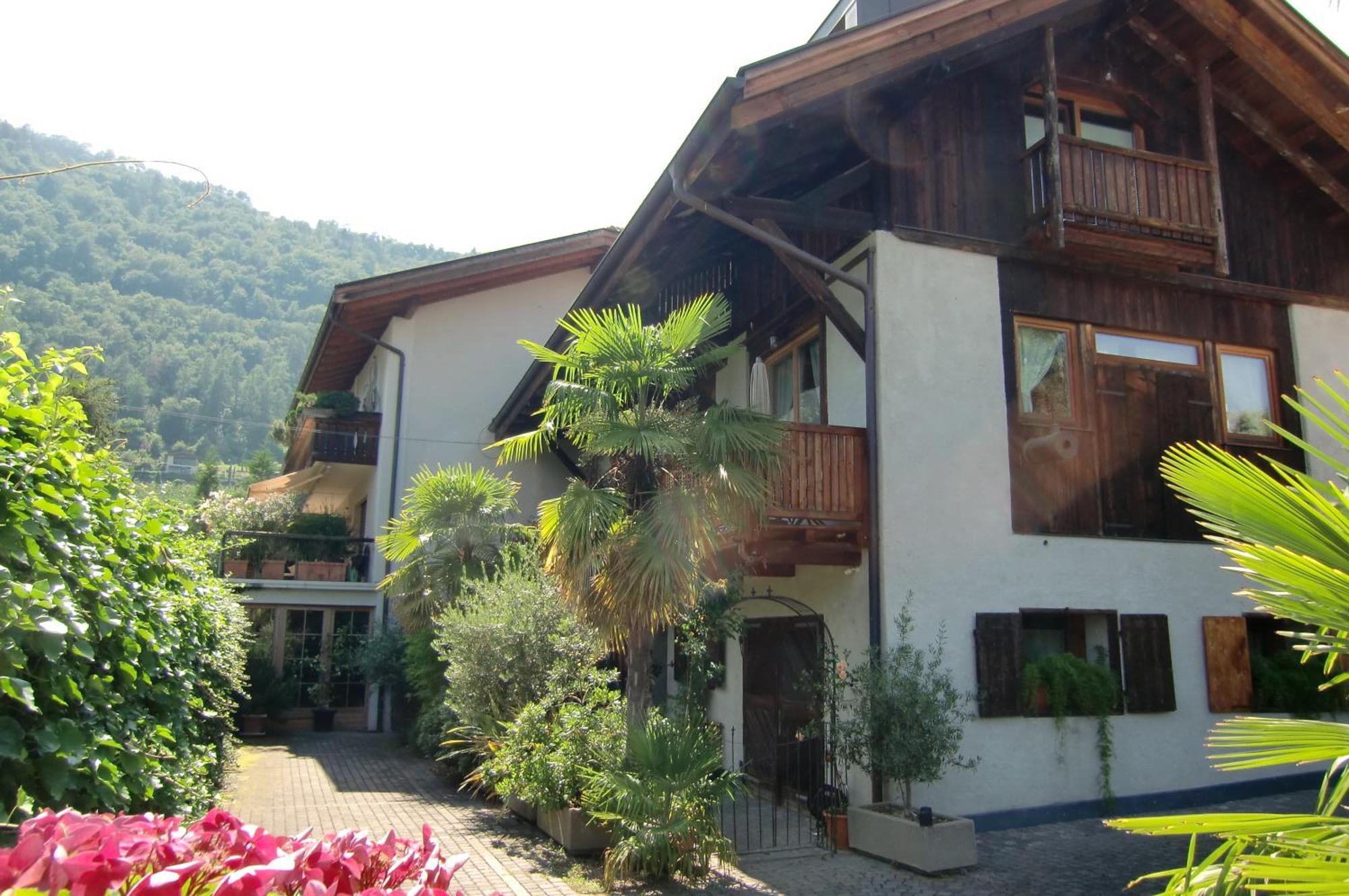 Neuprantl Apartments Lana Exterior photo